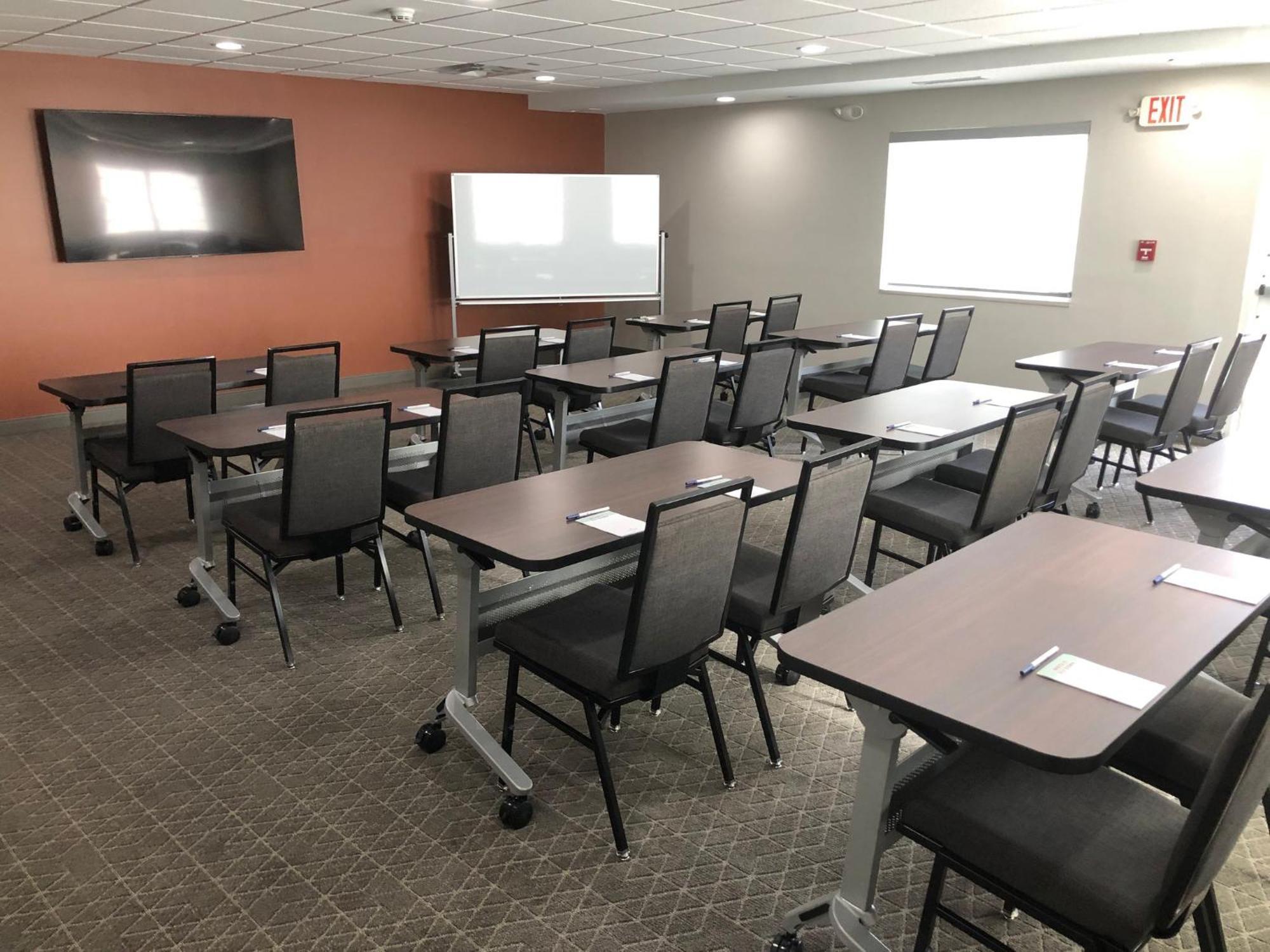 Candlewood Suites Fort Wayne - Nw By Ihg Exterior foto