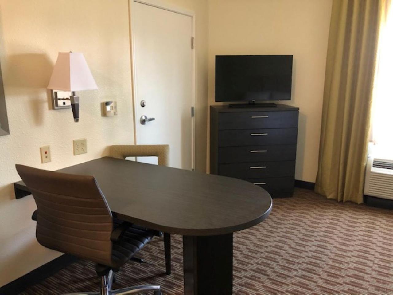 Candlewood Suites Fort Wayne - Nw By Ihg Exterior foto